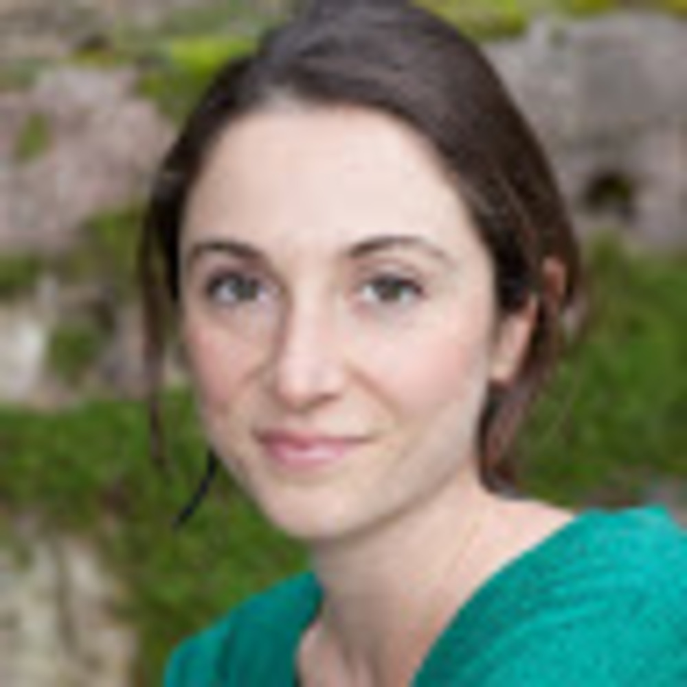 Meet your Posher, Caitlyn